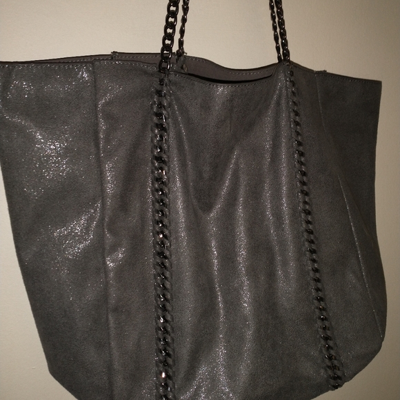 Beautiful bag Charcoal grey quality chain bag.